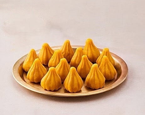 Mishti Sweet Kaju Amba Modak 5 Pcs (Aprox200gm)
